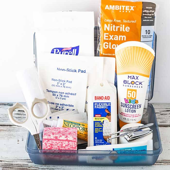Learn how to make this first aid kit for your car. It is always better to be prepared so make this travel first aid kit today and save time and money.