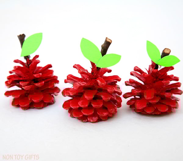 Get the kids excited for back to school with these fun back to school crafts for kids. Find 15 back to school crafts that are easy and frugal to make.