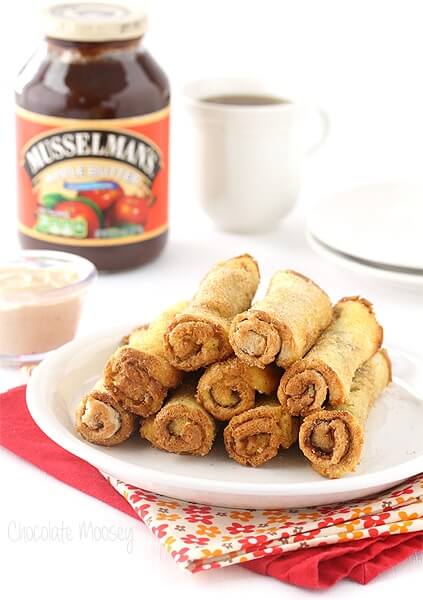 Check out these 30 back to school breakfast ideas. School mornings are crazy, especially the first week. These delicious and easy breakfast ideas will be a hit! Try these simple back to school breakfast recipes.