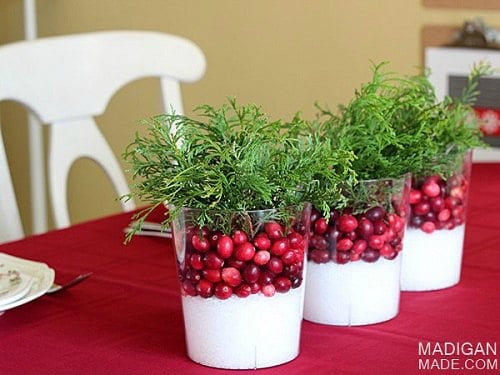 create stunning table top decorations for christmas 15 diy christmas table decorationssimple holiday - Simple Diy Christmas Table Decorations create stunning table top decorations for christmas 15 diy christmas table decorationssimple holiday - Simple Diy Christmas Table Decorations