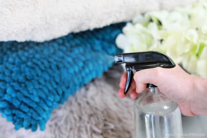Keep your house smelling fresh with DIY Febreeze you can make at home. No need to spend tons of money at the store when you can make it at home. 