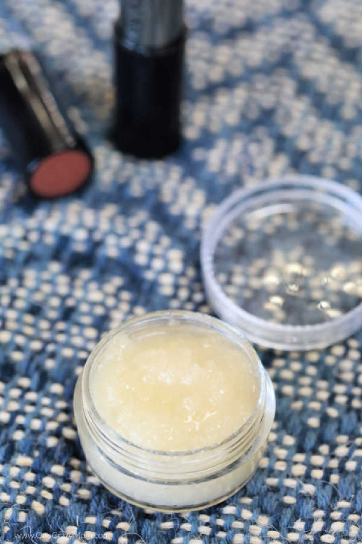 Make this easy DIY Lip Scrub that will leave your lips soft and exfoliated.  With only 4 ingredients, you can easily make this lip scrub recipe.