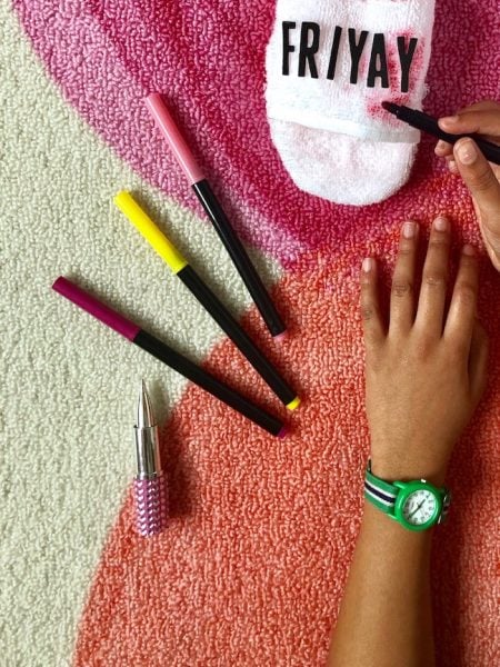 Sleepovers are so much fun and these 25 Slumber Party Ideas are sure to be a blast. From food and decor to games, these sleepover ideas are easy but fun! Sleepovers are so much fun and these 25 Slumber Party Ideas are sure to be a blast. From food and decor to games, these sleepover ideas are easy but fun!