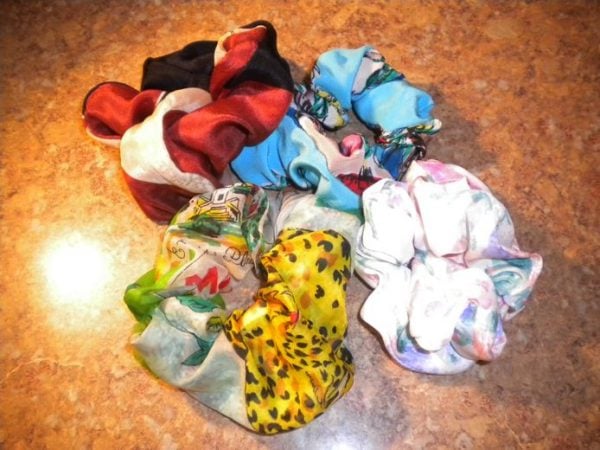 DIY Scrunchies - Over 15 of the best diy scrunchies