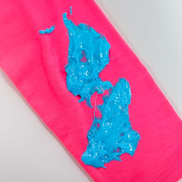 Learn how to get slime out clothes with dawn dish soap. It's simple to get slime out of clothes with white vinegar or without vinegar. How to get dried slime out of clothes. You'll love these cleaning tips and stain removers to get slime out of clothes for kids without baking soda. #onecrazymom #cleaningtips #slime Learn how to get slime out clothes with dawn dish soap. It's simple to get slime out of clothes with white vinegar or without vinegar. How to get dried slime out of clothes. You'll love these cleaning tips and stain removers to get slime out of clothes for kids without baking soda. #onecrazymom #cleaningtips #slime