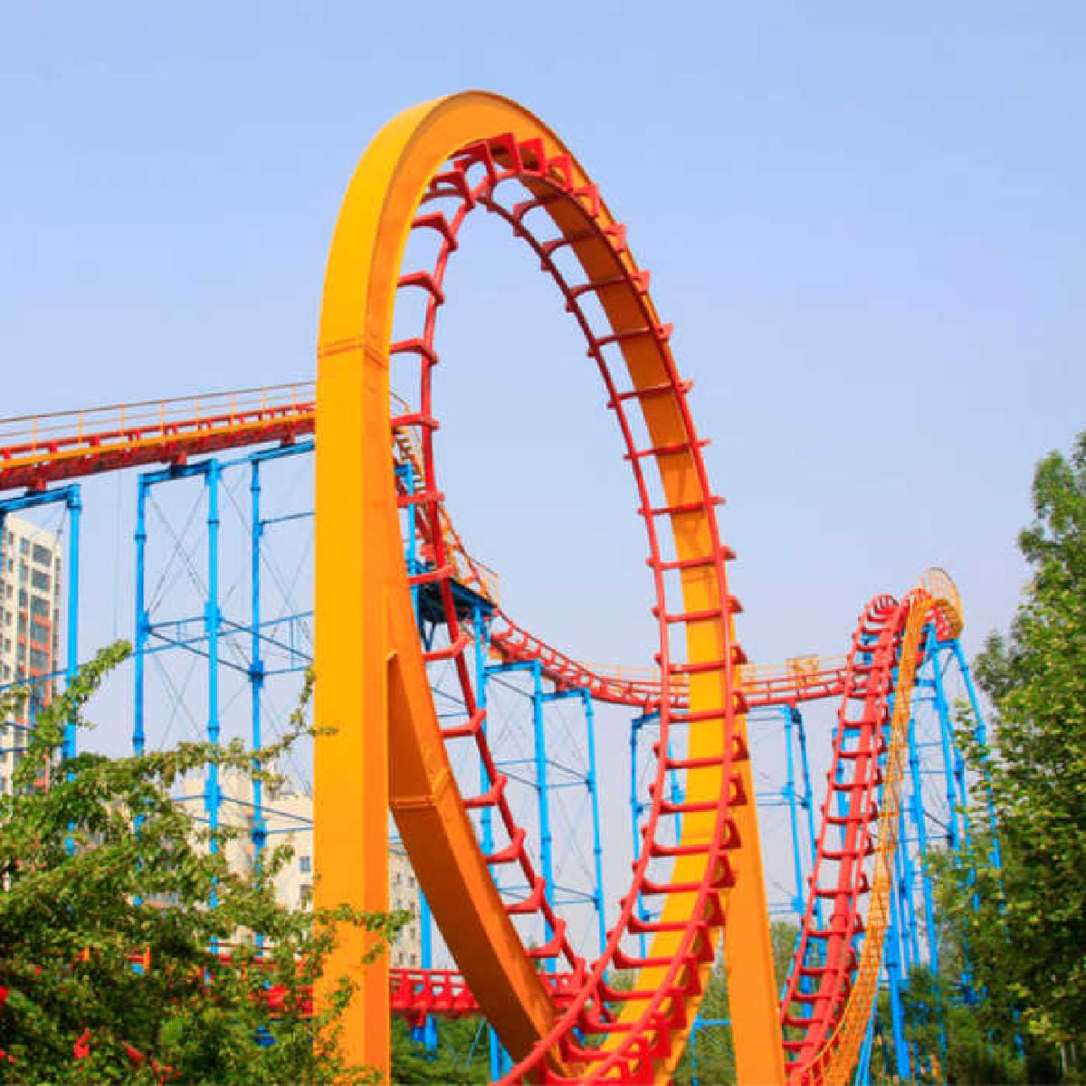 It is time to learn how to save at amusement parks. Summer time brings family togetherness and fun times! We have the best theme park money saving tips. It is time to learn how to save at amusement parks. Summer time brings family togetherness and fun times! We have the best theme park money saving tips.