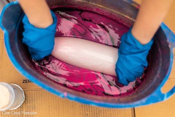 Have you been wondering how to hydro dip? We have a very simple but fun tutorial so you can learn all about hydro dipping. Have you been wondering how to hydro dip? We have a very simple but fun tutorial so you can learn all about hydro dipping.