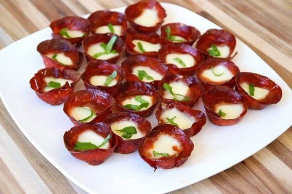 Find over 20 delicious Keto lunch ideas that are easy to prepare and loaded with flavor. Lunch might be your favorite meal with so many tasty recipes.