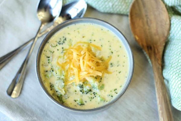 Find over 20 delicious Keto lunch ideas that are easy to prepare and loaded with flavor. Lunch might be your favorite meal with so many tasty recipes.