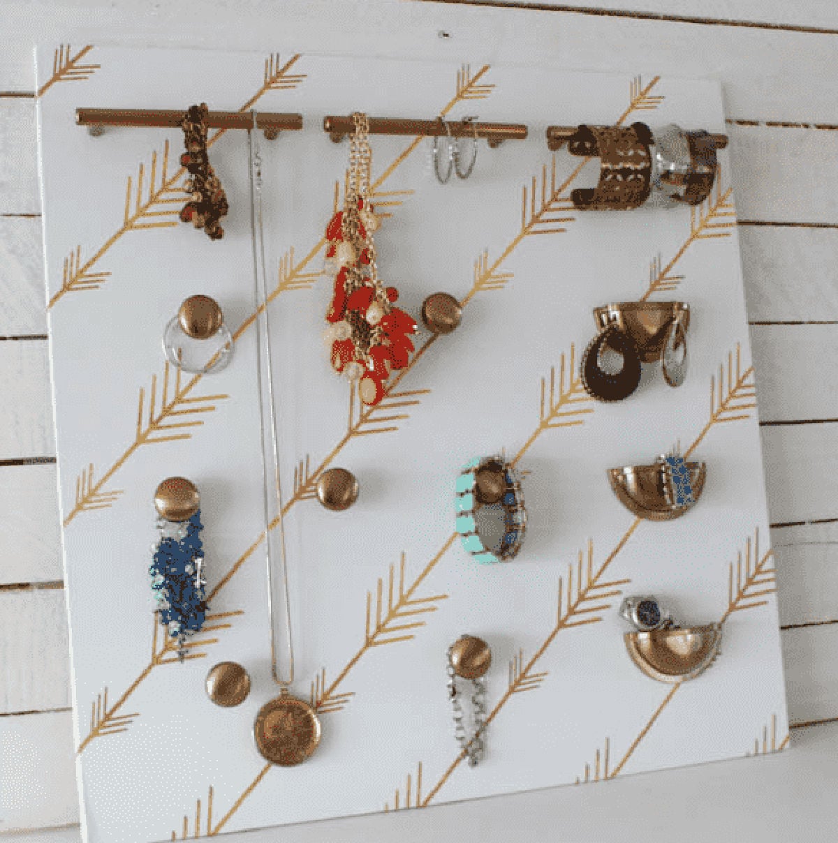 Jewelry storage idea using cabinet hardware.